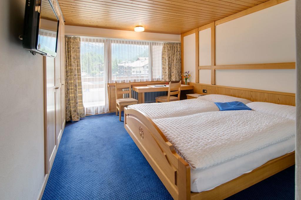 Hotel Parnass Zermatt Bilik gambar