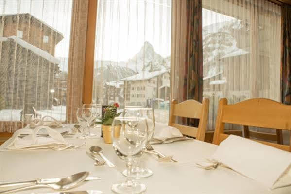 Hotel Parnass Zermatt Luaran gambar